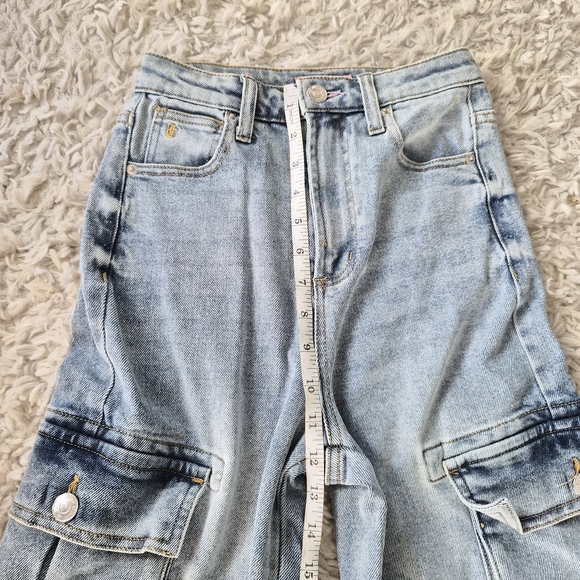NWOT Juicy Couture Y2K Cargo Jeans w/ Pink Logo Back Pockets | Size 0 / 24 - Picture 8 of 16